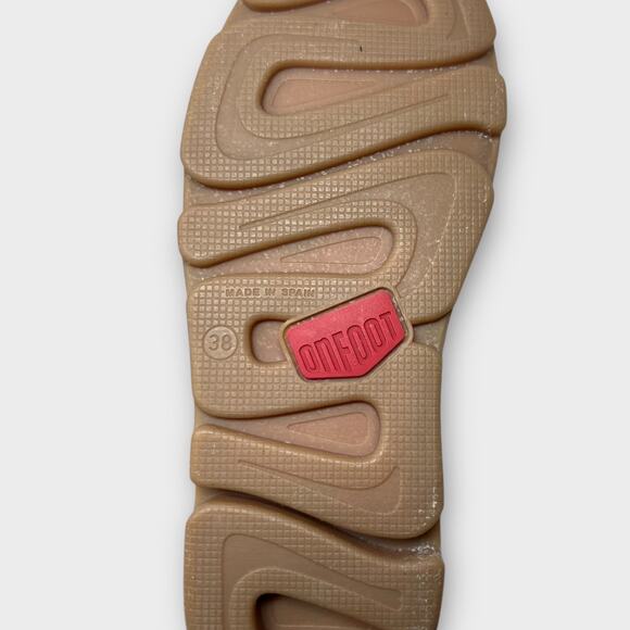 On Foot Silken Waterproof Suede Bootie in Khaki Size 38 NEW - Picture 12 of 13